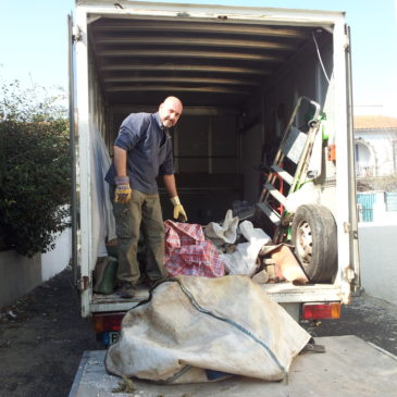 Ce Dimanche nettoyage Vide Sanitaire au Centre Ville de Perpignan 800 kg de tout venant pour Déchetterie